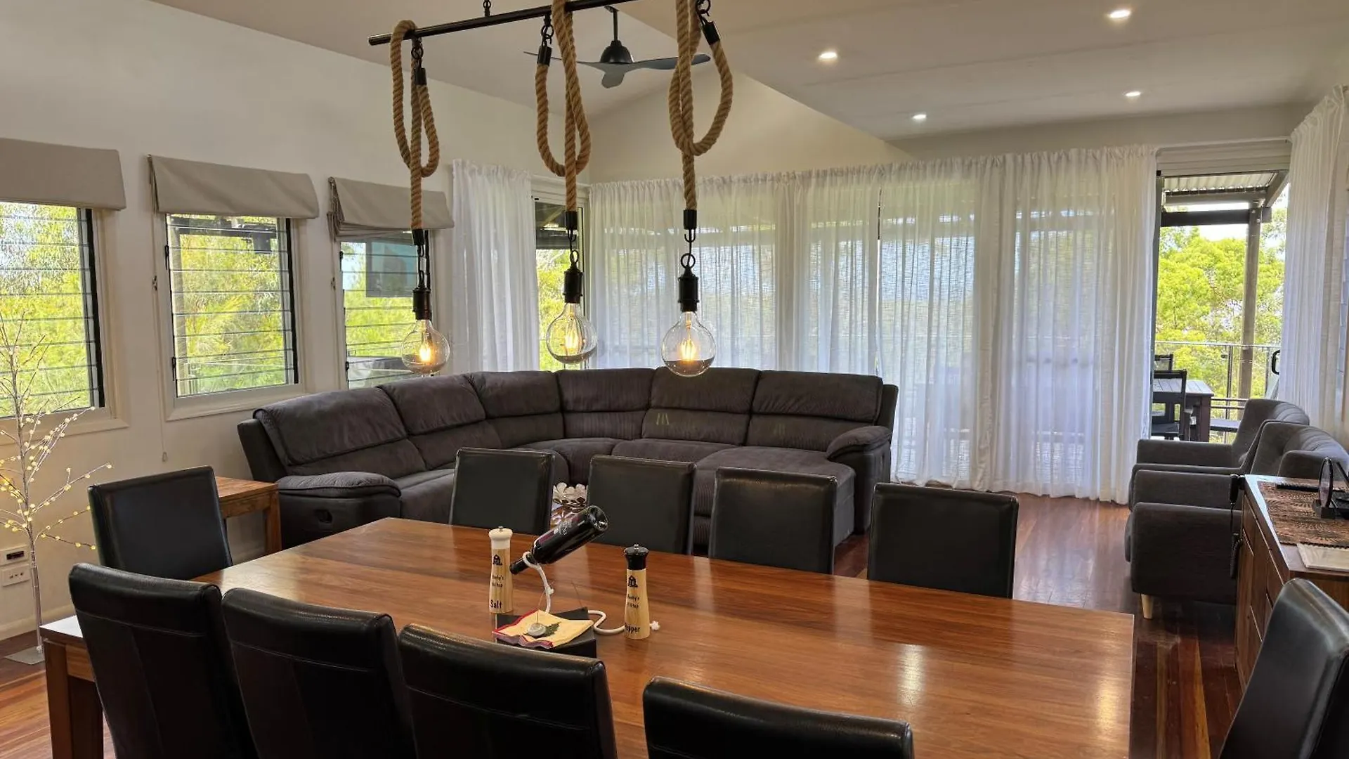 Holiday home Bushys Hilltop Fraser Island